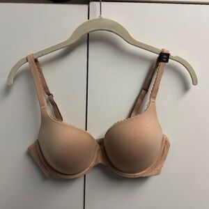NWT - Victoria's Secret - Body By Victoria Bra - Size 36C